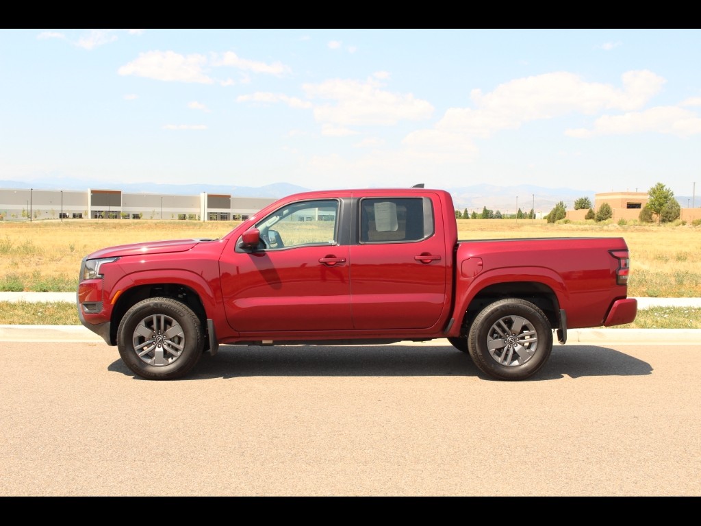 2025 Nissan Frontier SV photo 2