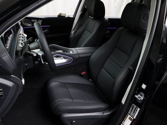 2026 Mercedes Benz GLS 450 4MATIC photo 10