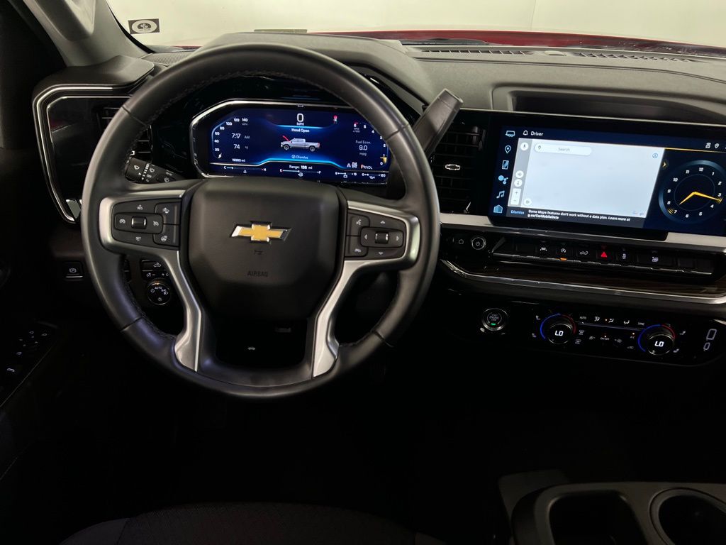 2024 Chevrolet Silverado 1500 LT1 photo 10