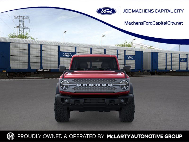 2025 Ford Bronco Badlands photo 6