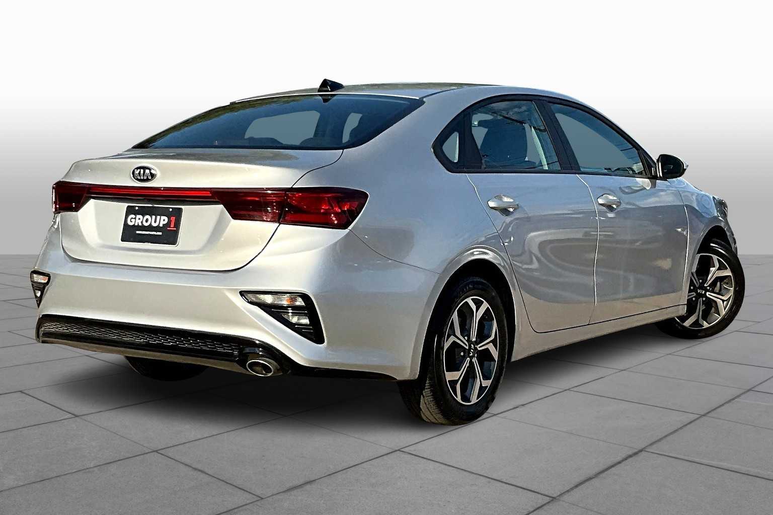 2021 Kia Forte FE LXS photo 11