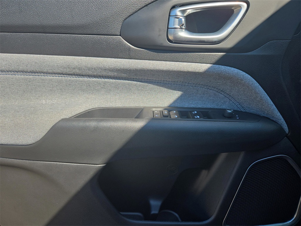 2025 Jeep Compass Latitude photo 20