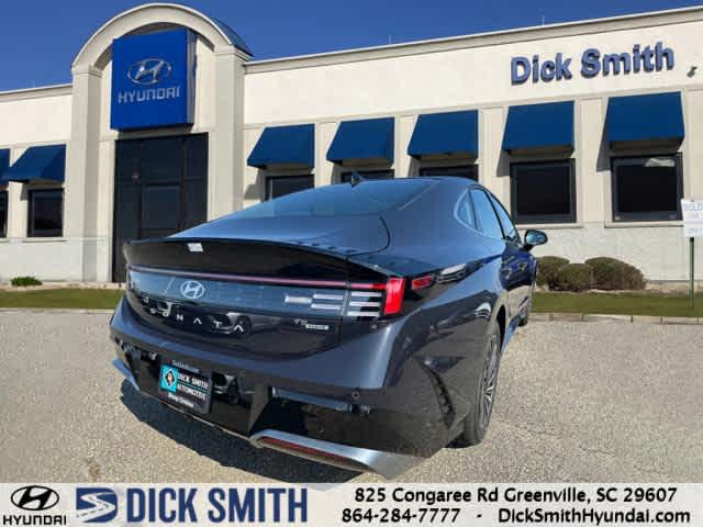 2025 Hyundai Sonata Hybrid Limited photo 3