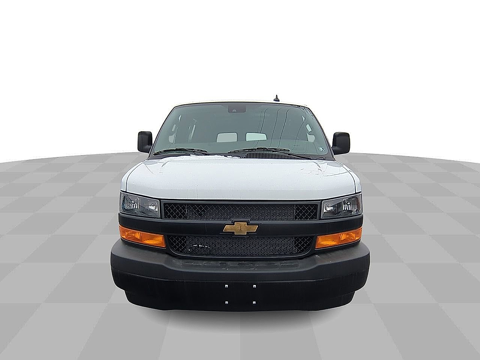 2025 Chevrolet Express Cargo 3500 photo 3