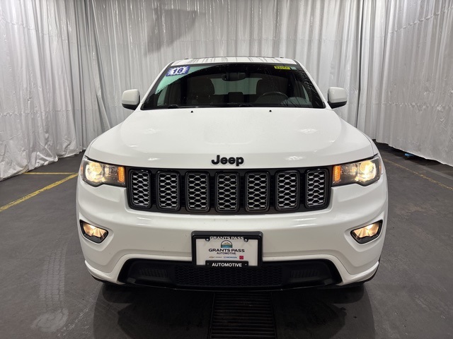 2018 Jeep Grand Cherokee Altitude photo 7