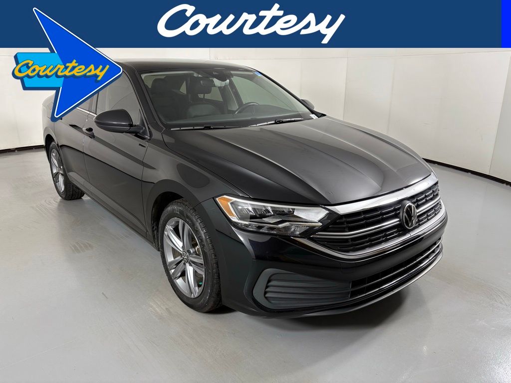 2024 Volkswagen Jetta SE's photo