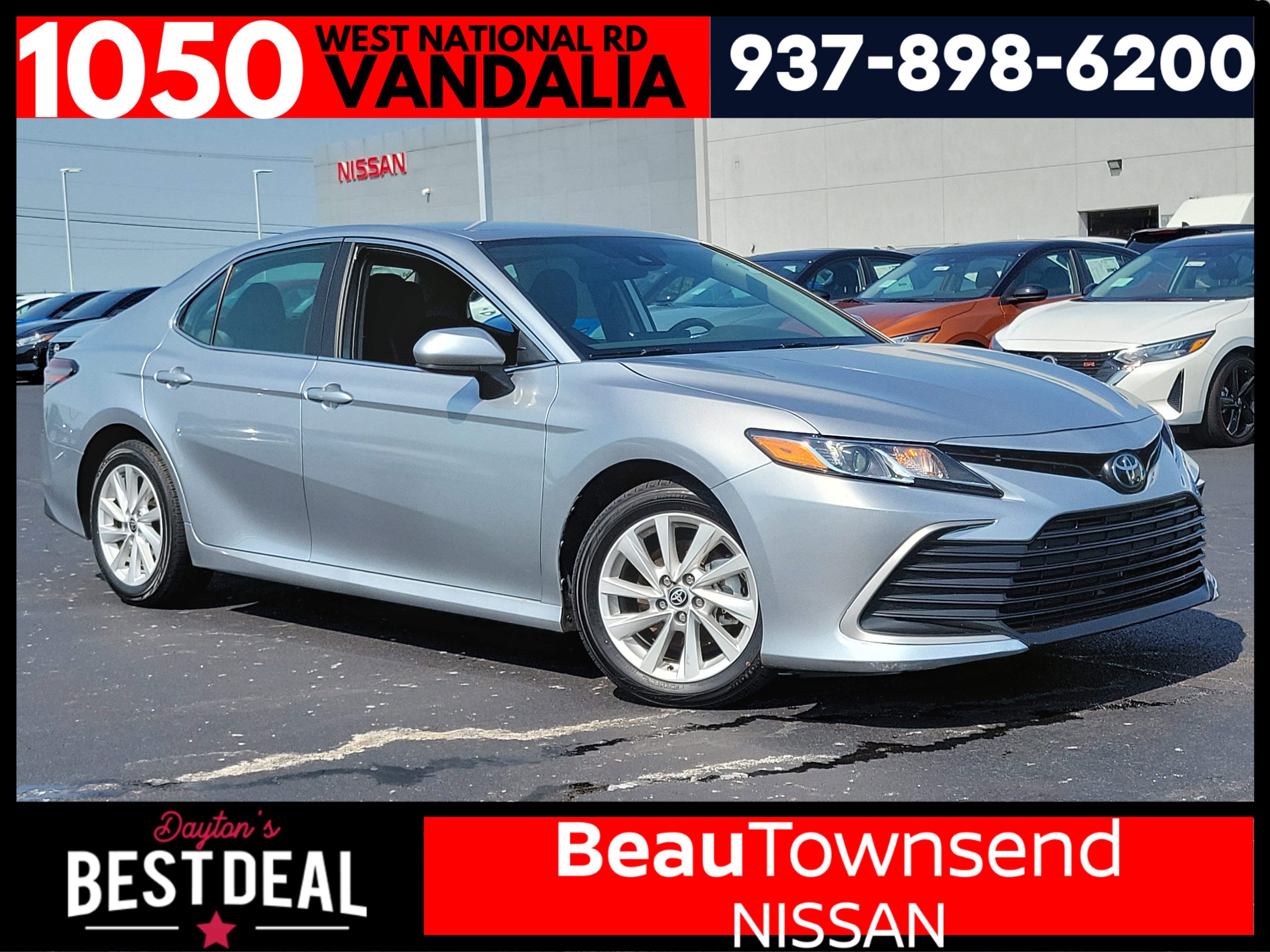 2024 Toyota Camry LE's photo