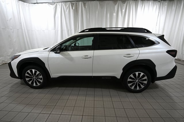 2025 Subaru Outback Limited photo 3