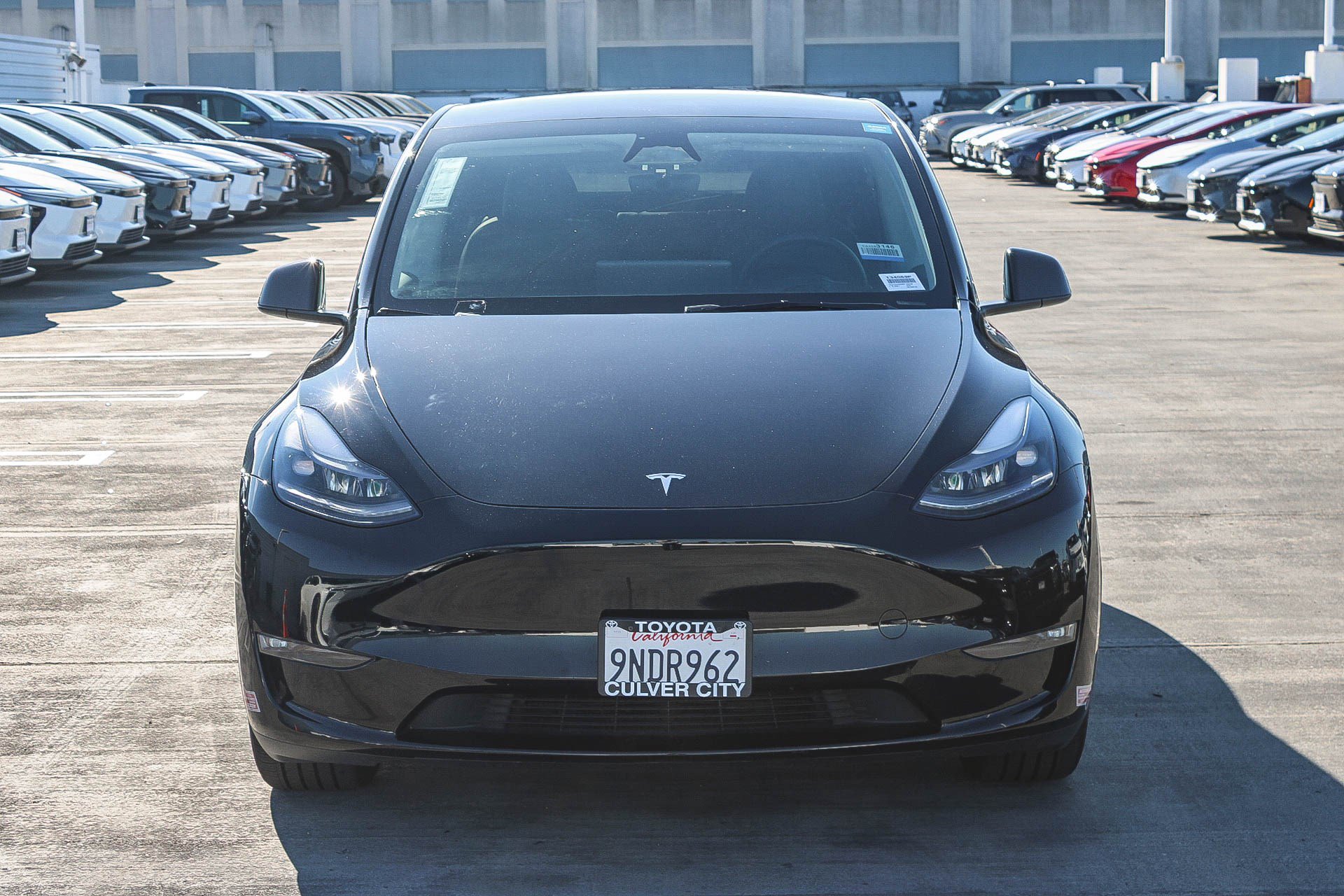 Used 2024 Tesla Model Y Long Range with VIN 7SAYGAEE6RF125482 for sale in Culver City, CA