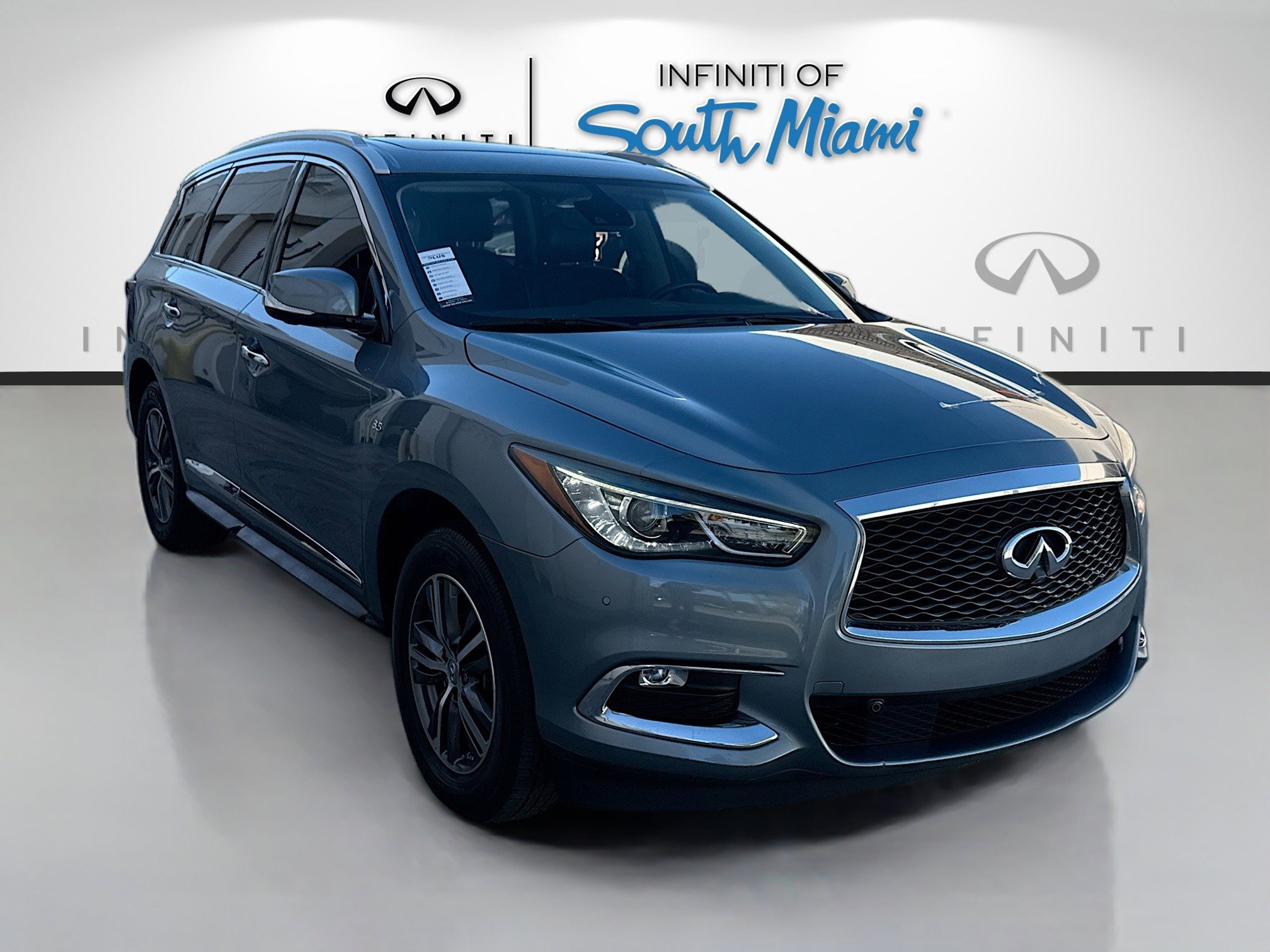 2019 INFINITI QX60 LUXE