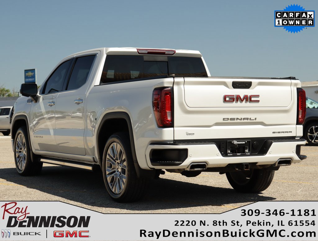 Used 2022 White Frost Tricoat GMC Denali image 5