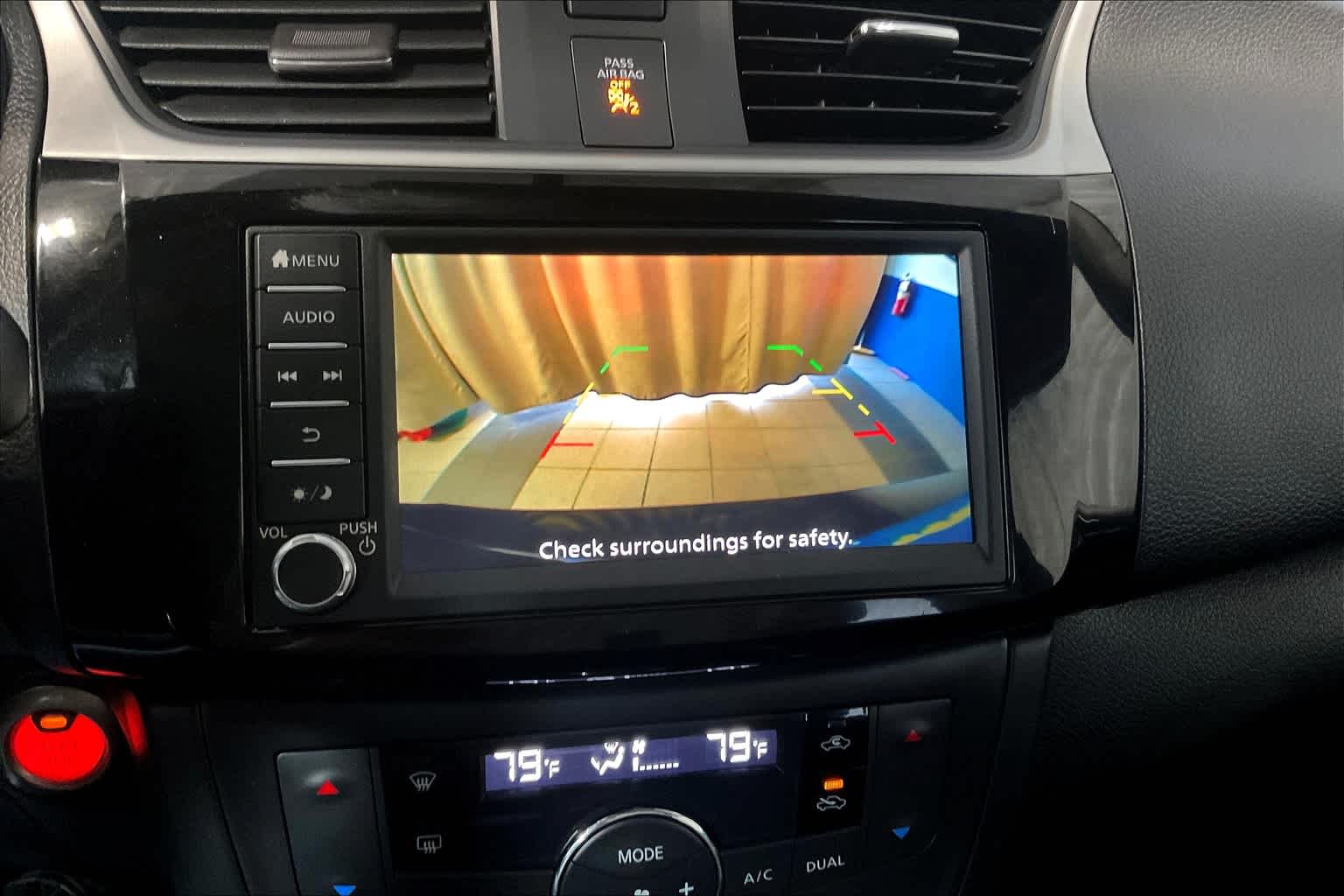 2019 Nissan Sentra SV photo 18