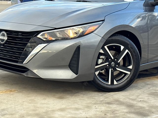 2024 Nissan Sentra SV photo 3
