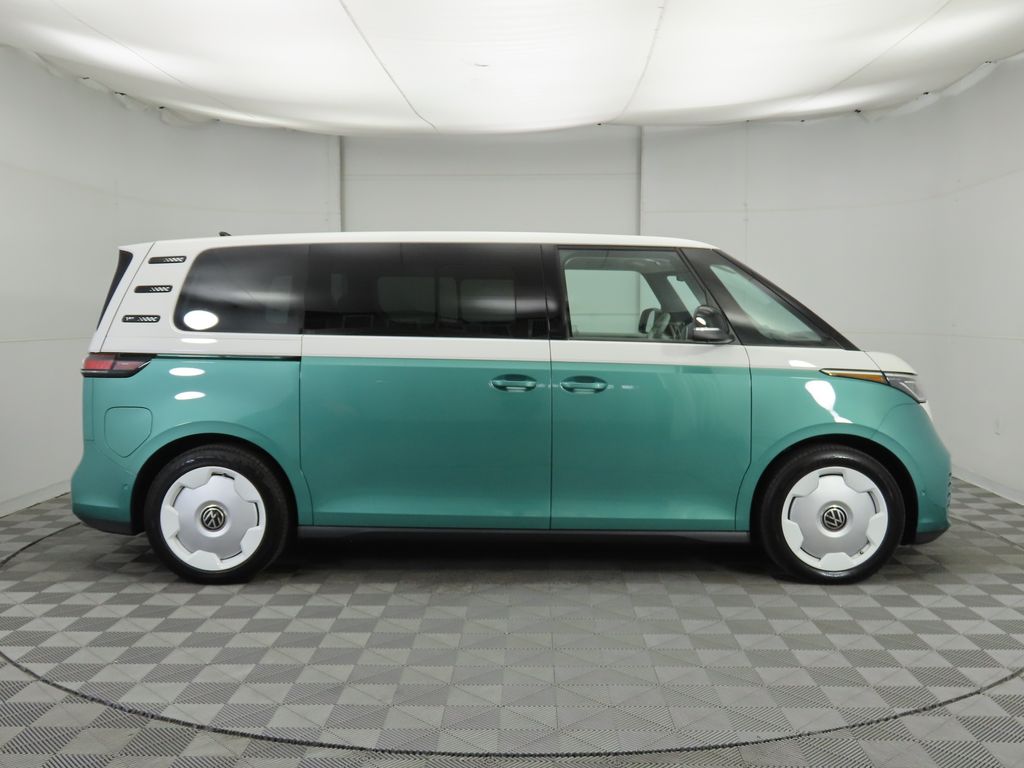 2025 Volkswagen ID. Buzz photo 4