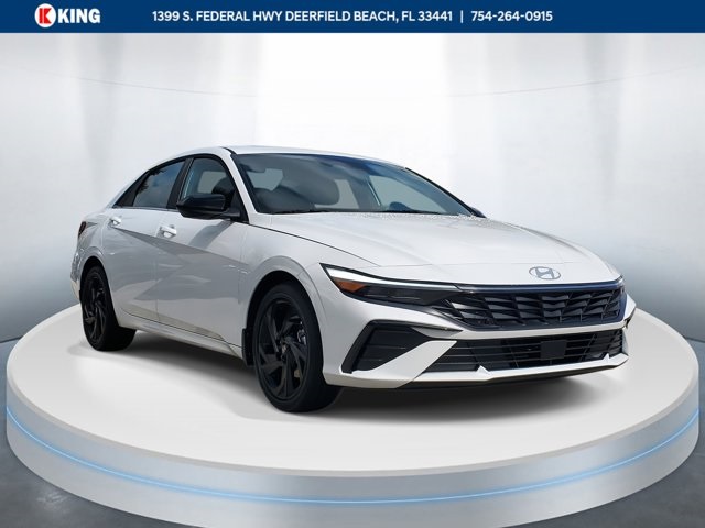 2026 Hyundai Elantra SEL's photo