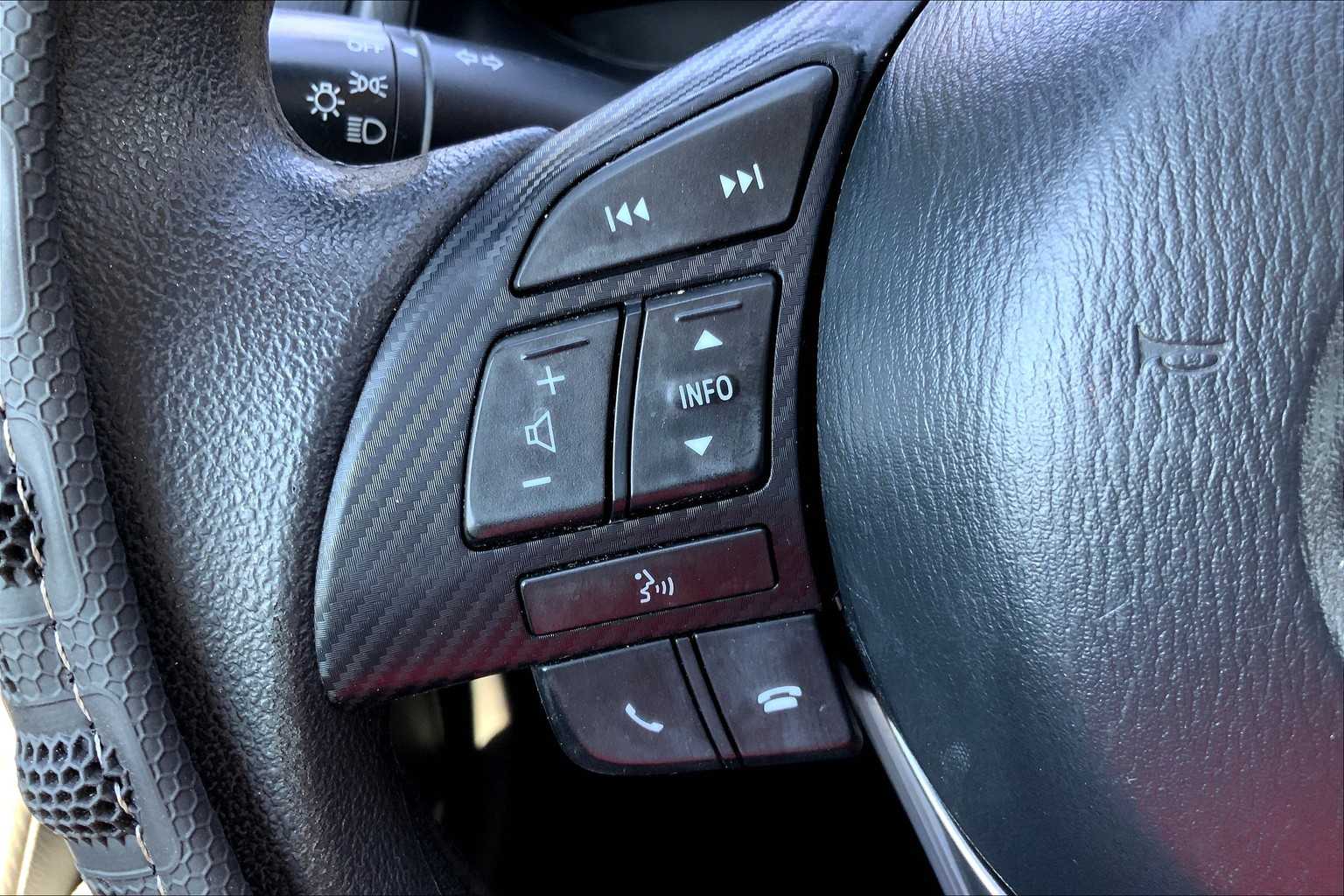 2017 Toyota Yaris iA photo 20
