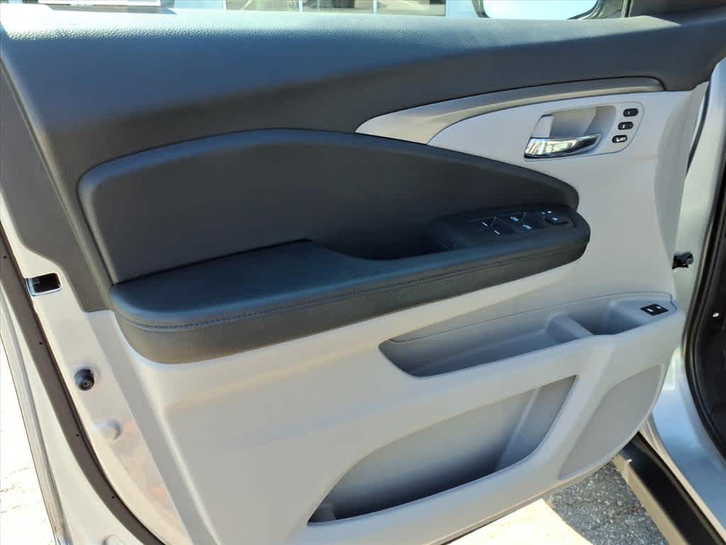 2022 Honda Pilot Special Edition photo 9