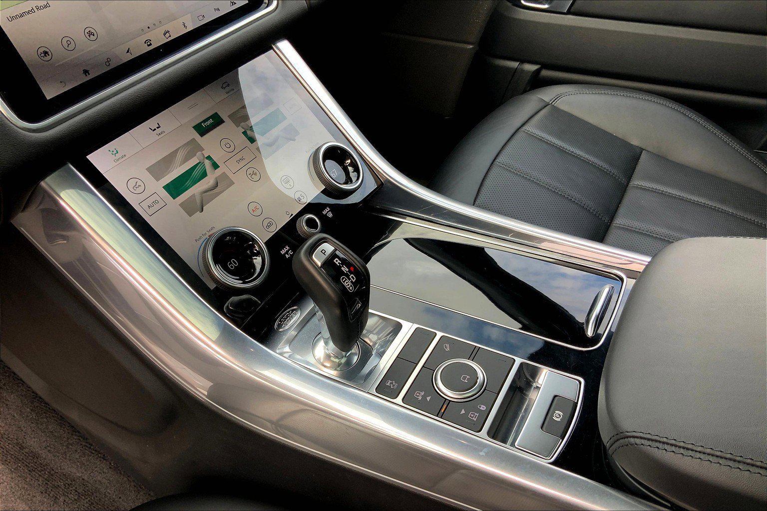 2022 Land Rover Range Rover Sport HSE photo 17