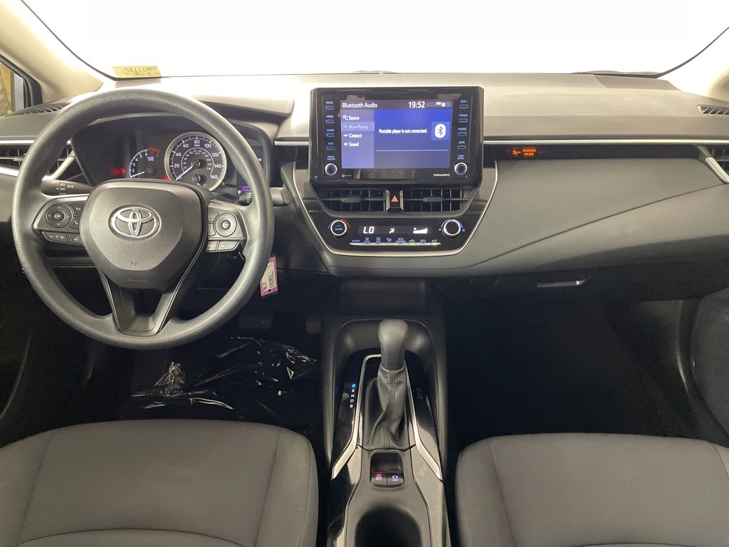 2022 Toyota Corolla LE photo 33