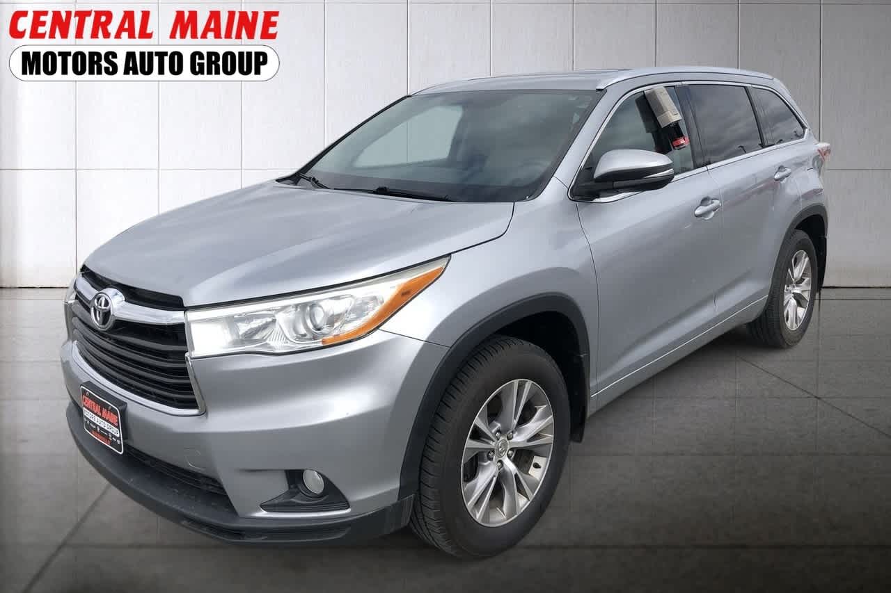 PreOwned 2014 Toyota Highlander XLE Sport Utility in Waterville 