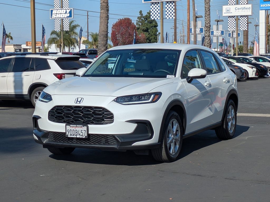 2023 Honda HR-V LX photo 3