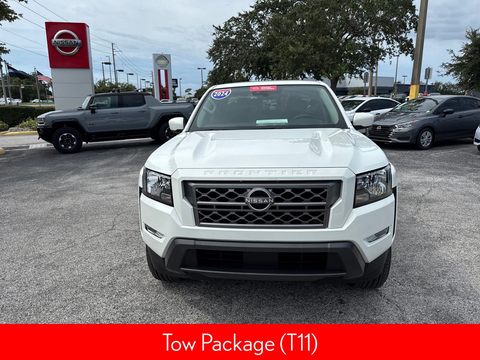2024 Nissan Frontier SV photo 3
