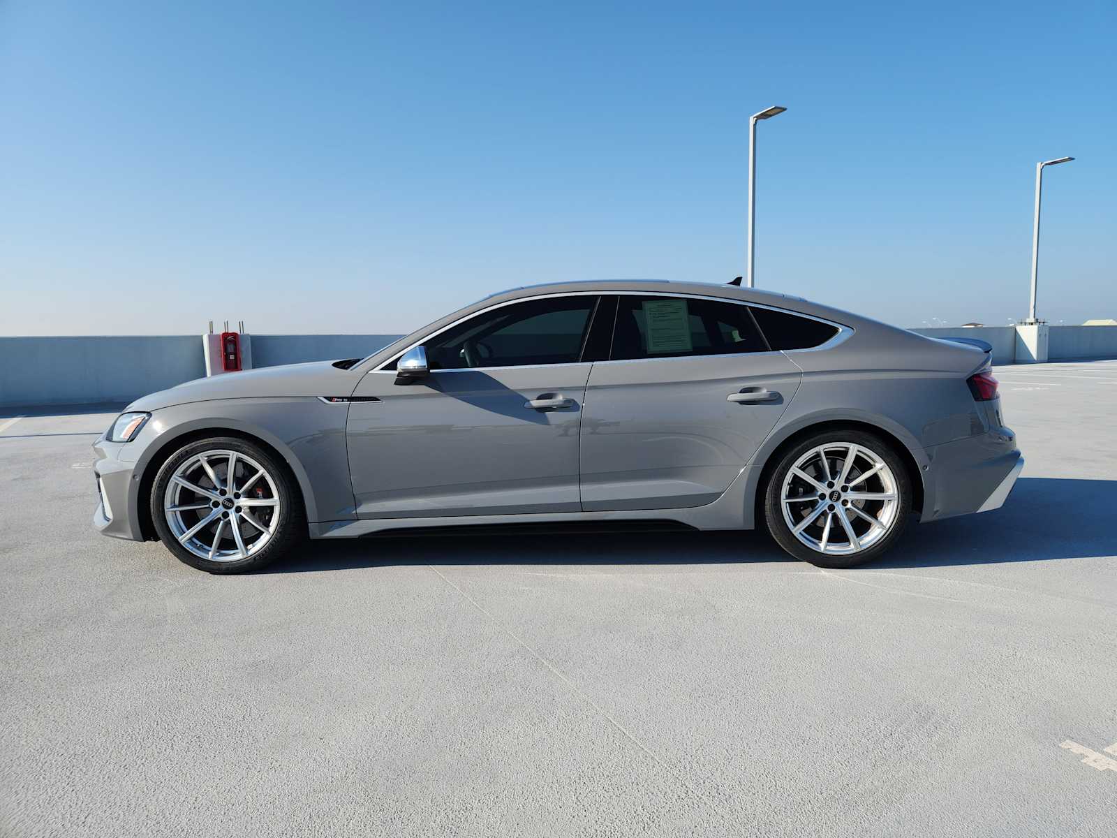 2023 Audi RS 5 photo 4