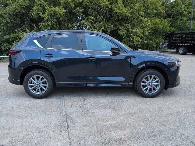 2025 Mazda CX-5 2.5 S Preferred photo 4