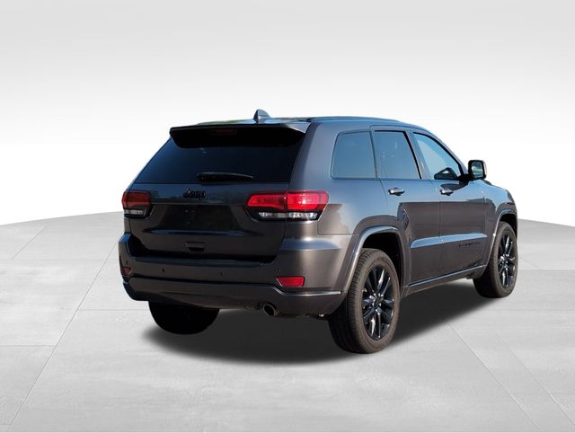 2020 Jeep Grand Cherokee Altitude photo 2