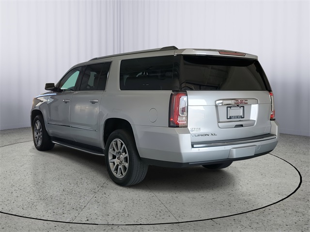 2020 Gmc Yukon XL Denali photo 3