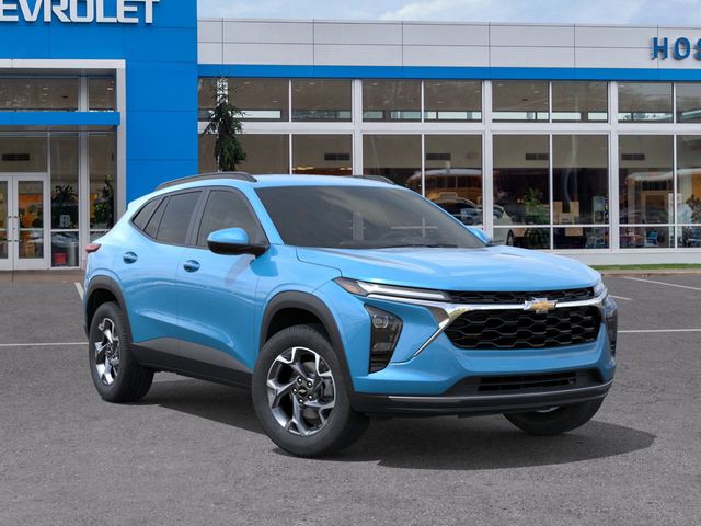2025 Chevrolet Trax LT photo 3