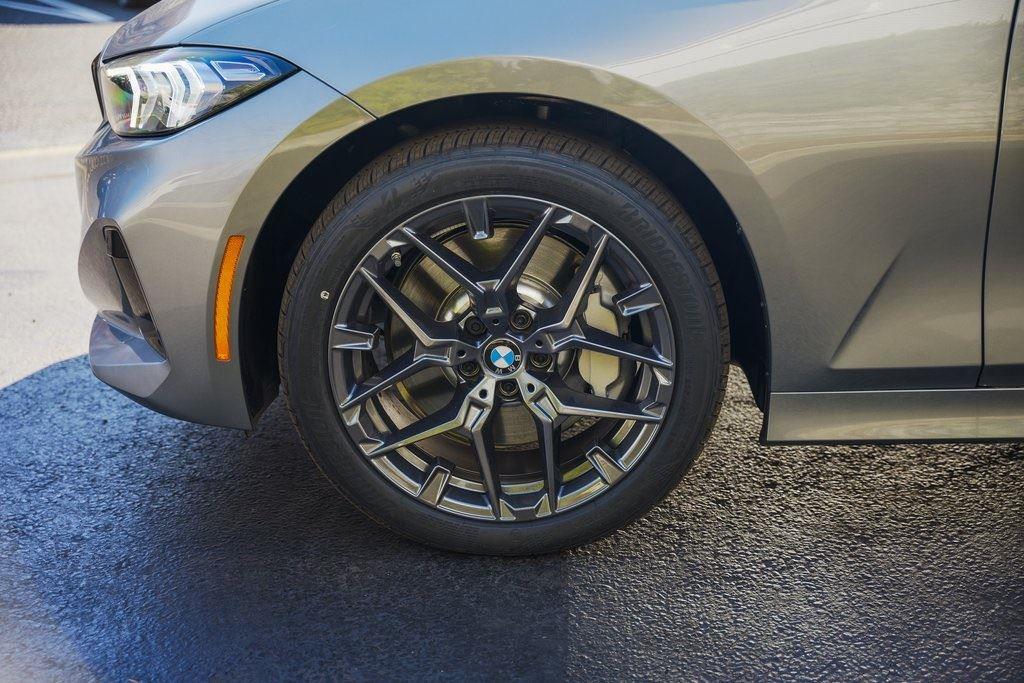 New 2025 Skyscraper Grey Metallic BMW 330i xDrive image 6
