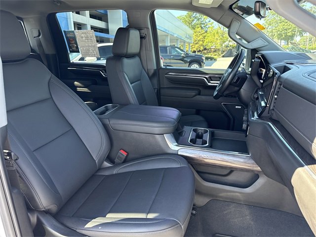 2024 Chevrolet Silverado 2500HD LTZ photo 26