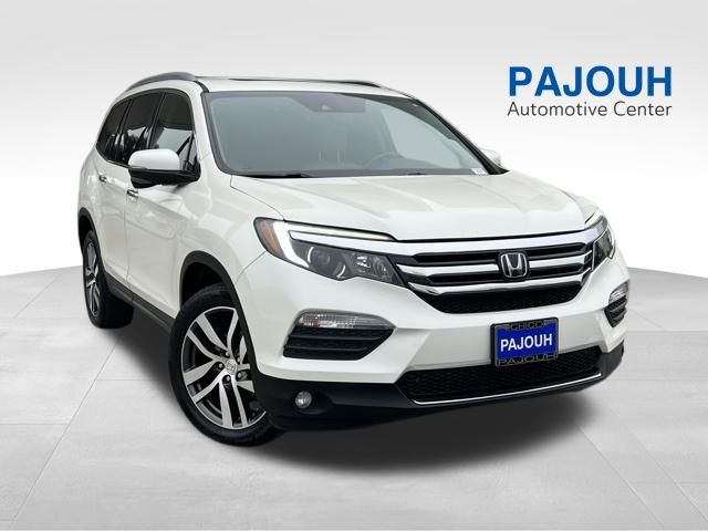 2018 Honda Pilot Touring's photo