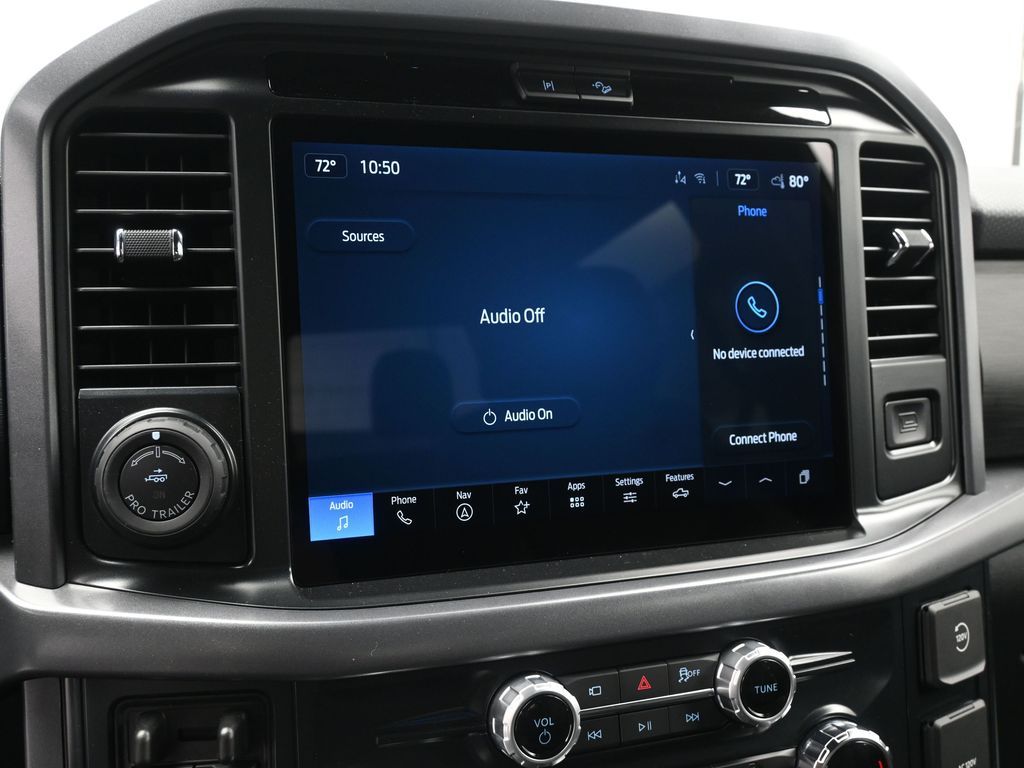 2025 Ford F-150 XLT photo 11