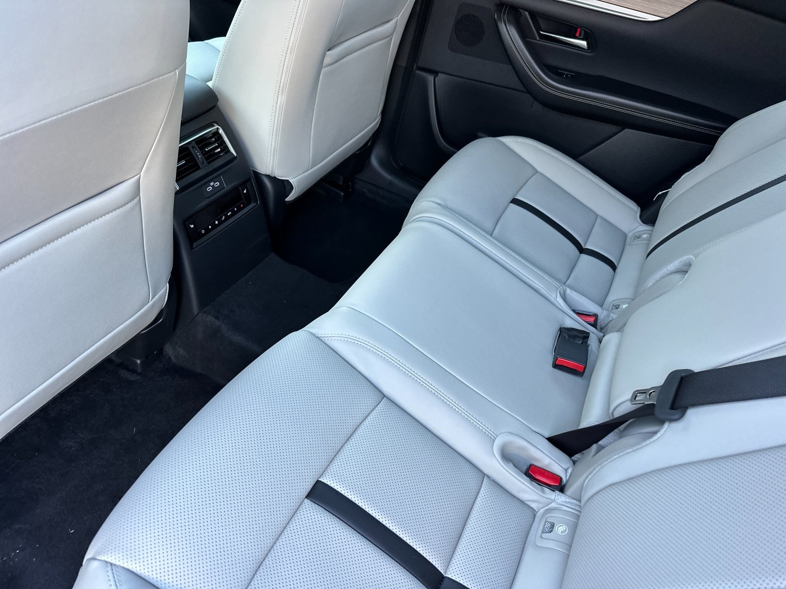 2026 Mazda CX-90 3.3 Turbo Preferred photo 11