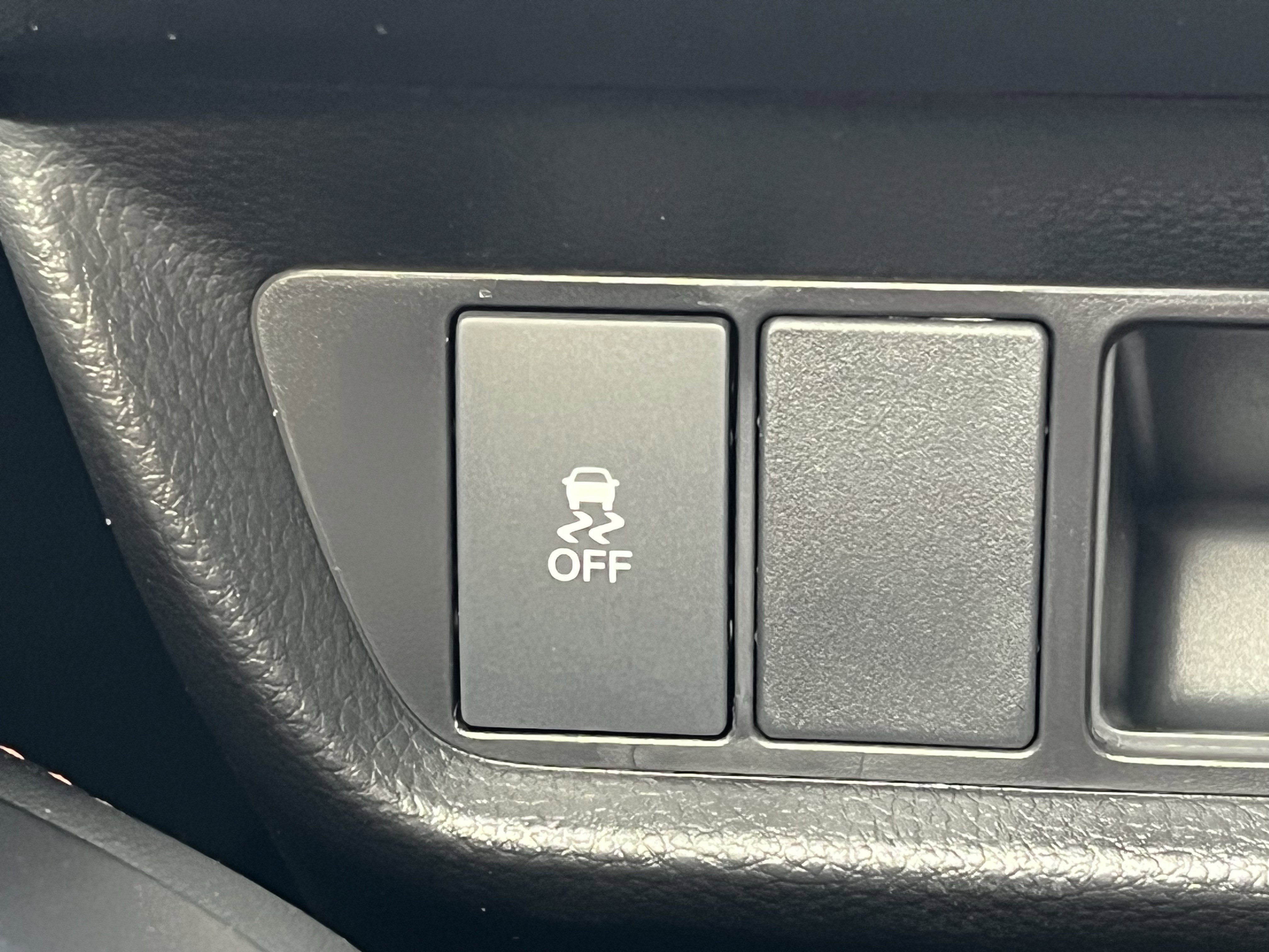 2026 Honda HR-V Sport photo 4