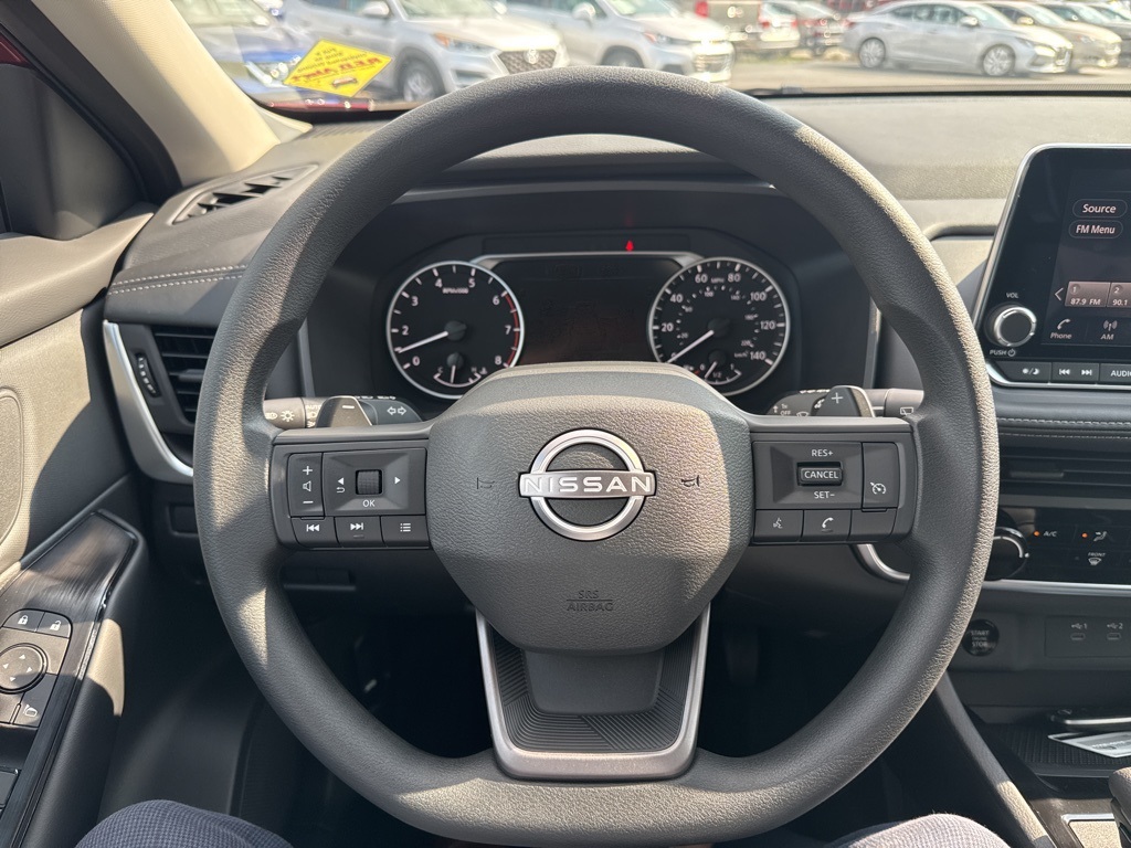 2026 Nissan Rogue S photo 17