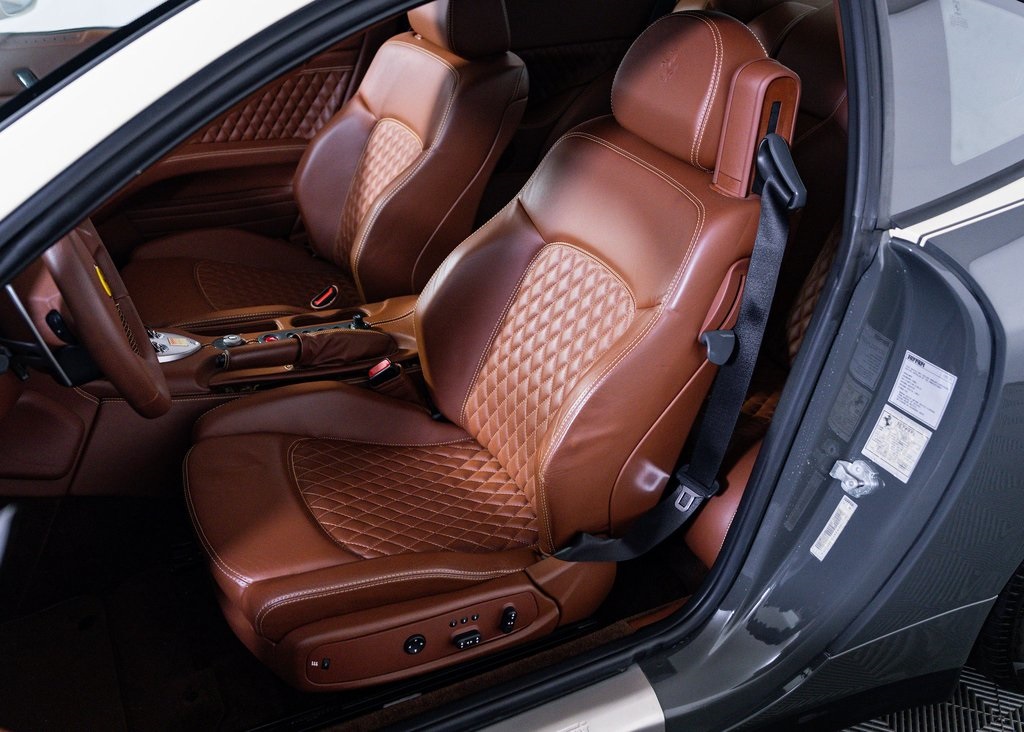 Used 2007  Ferrari Sessanta image 17