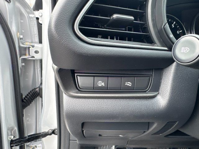 2025 Mazda CX-30 2.5 Select Sport photo 17