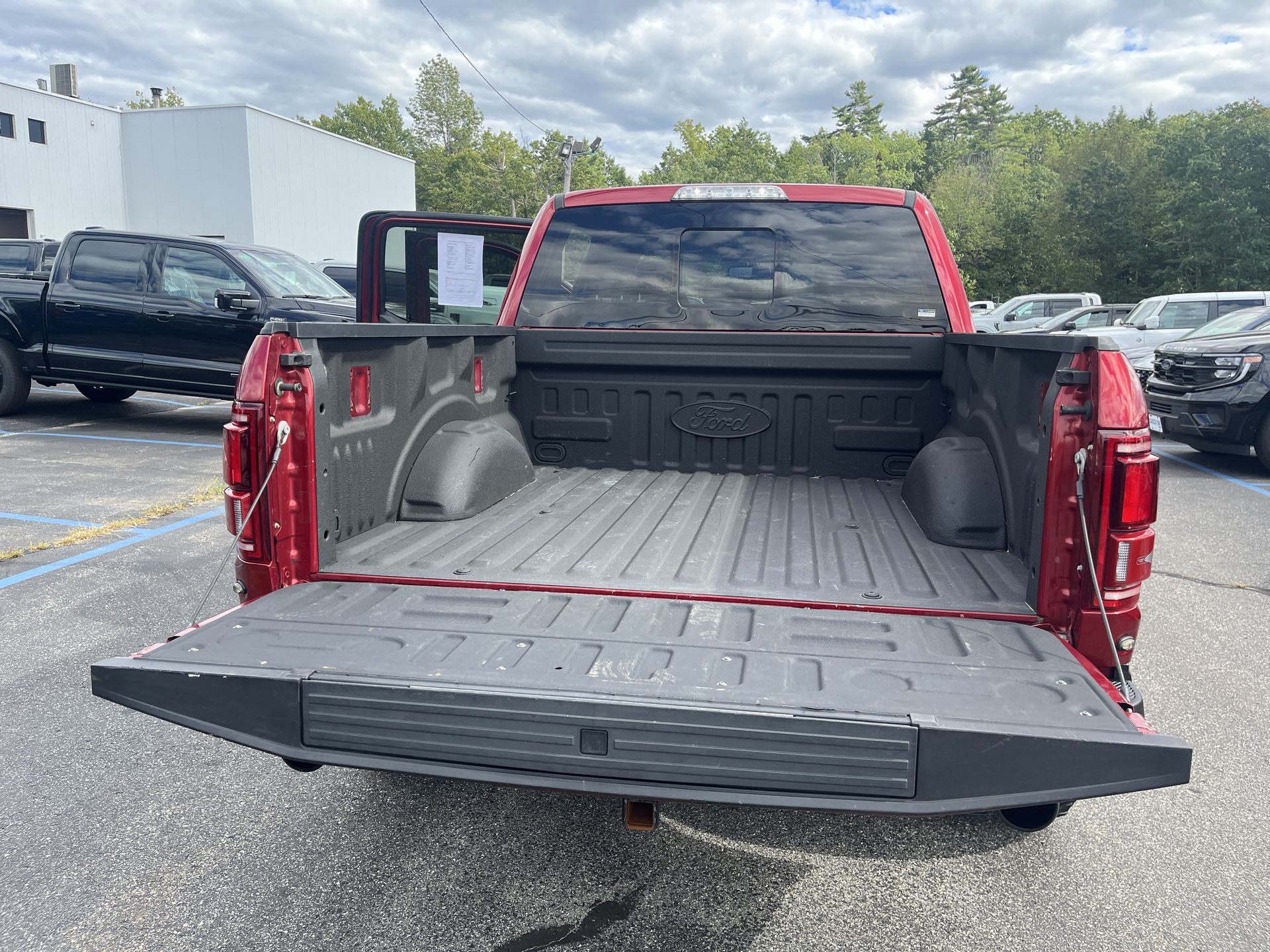 2019 Ford F-150 Raptor photo 3