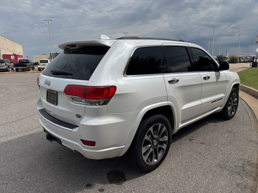2018 Jeep Grand Cherokee Overland photo 4