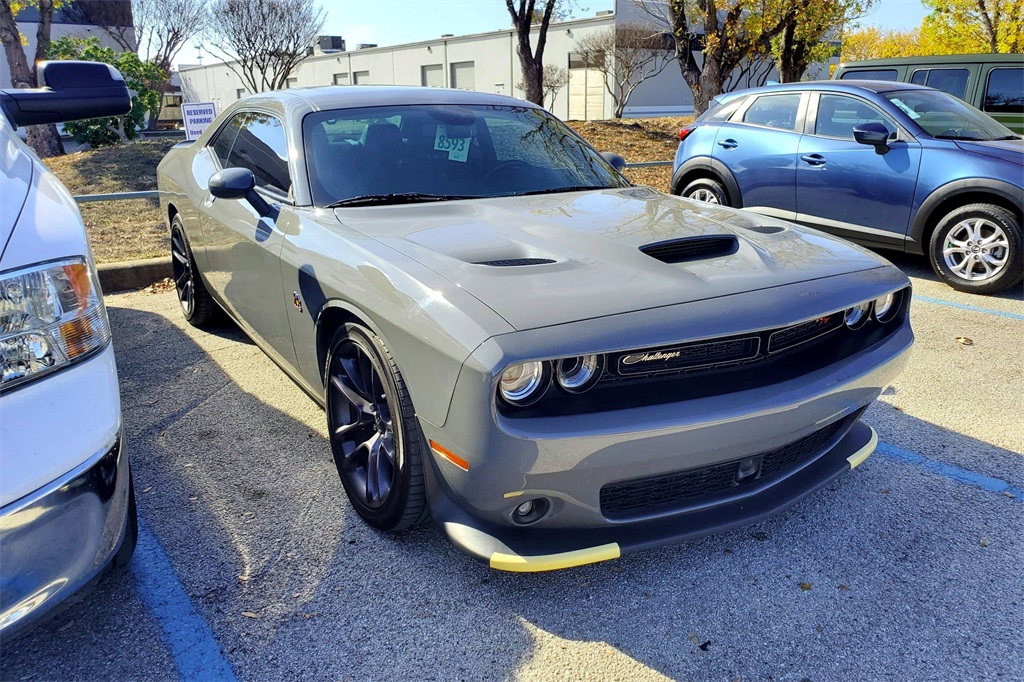 2023 Dodge Challenger R/T's photo