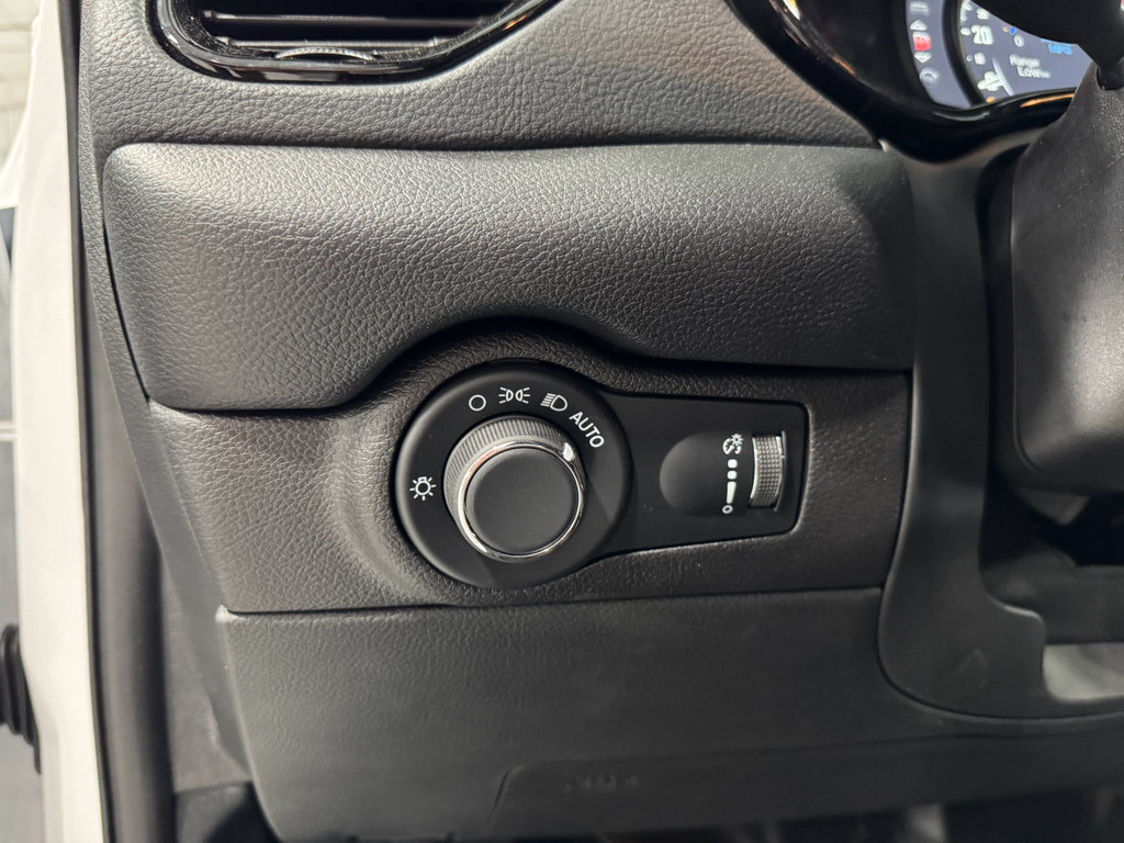 2025 Dodge Durango photo 25