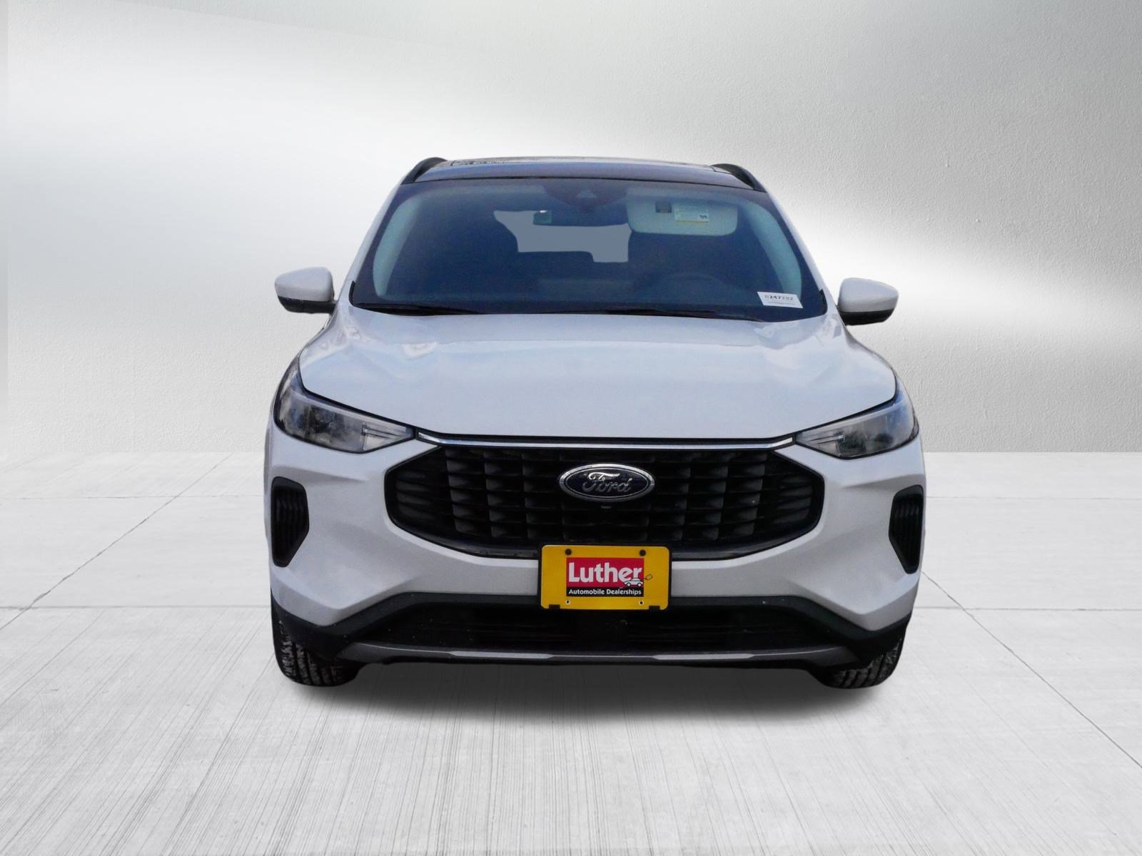 2024 Ford Escape Active photo 2