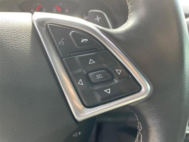 2021 Chevrolet Camaro 2LT photo 16