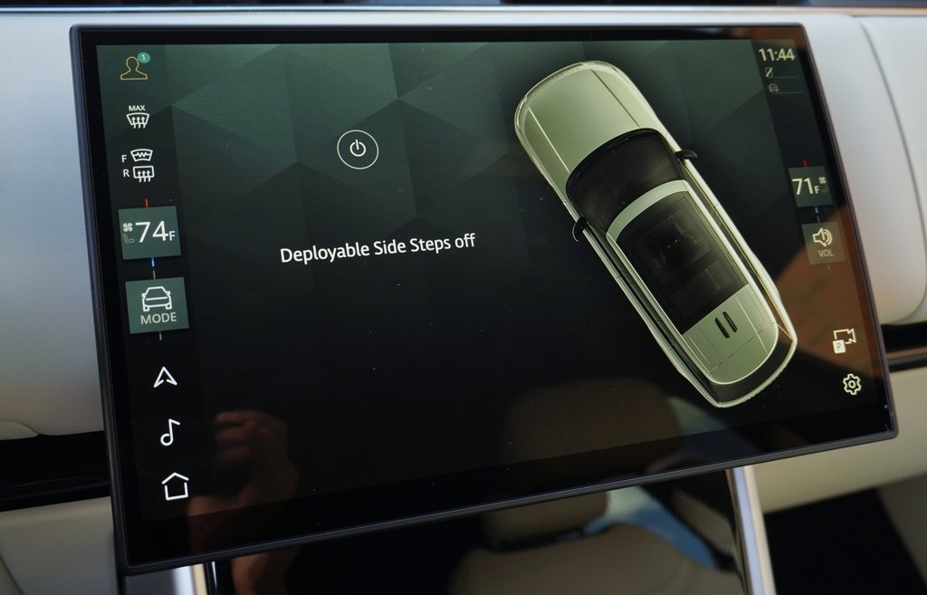 2025 LAND ROVER RANGE ROVER - Image 25