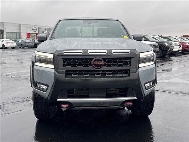 2025 Nissan Frontier Crew Cab PRO-4X photo 5