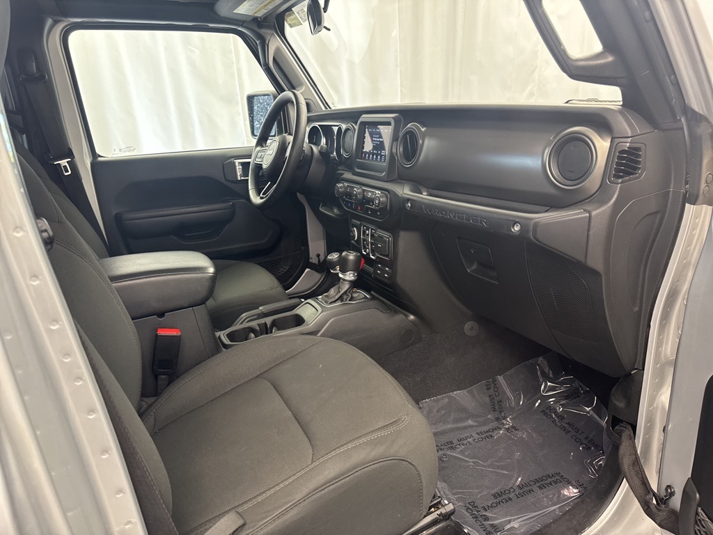 2023 Jeep Wrangler Willys 4xe photo 26