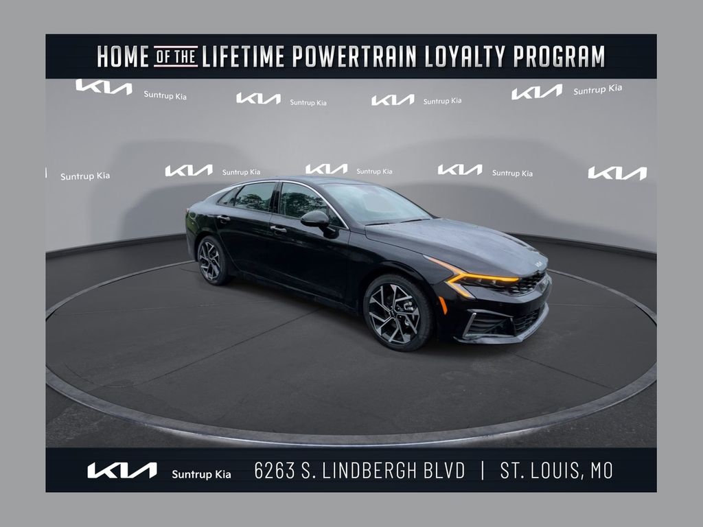 2025 Kia K5 EX's photo